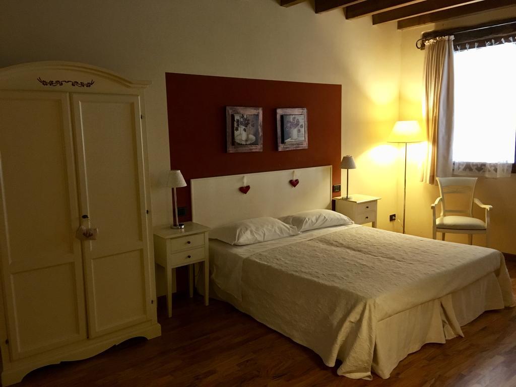Agriturismo Corte Rocca San Giorgio di Mantova Exterior photo