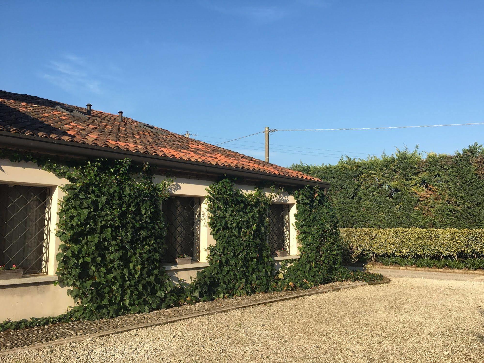 Agriturismo Corte Rocca San Giorgio di Mantova Exterior photo